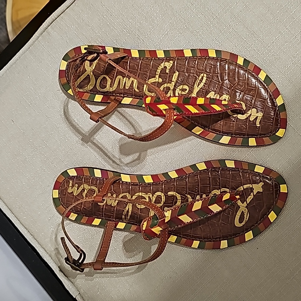 Sam Edelman Gigi 5 Leather Sandals - Picture 5 of 11